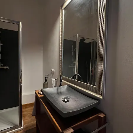 Appartement A Hidden Gem In The Heart Of The With A View