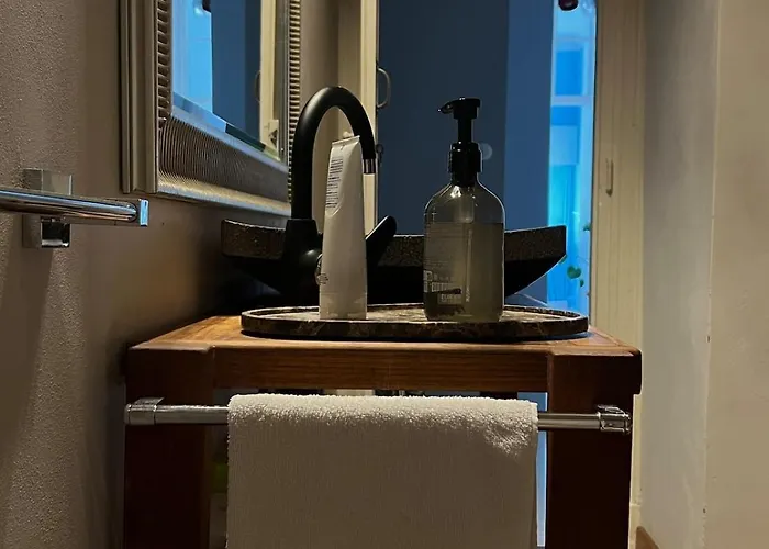 A Hidden Gem In The Heart Of The With A View شقة وارسو